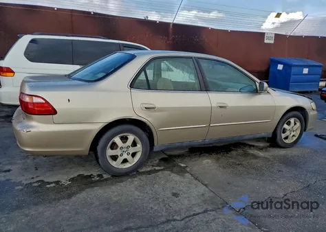 2000 Honda Accord Se z USA, uszkodzony, nr VIN JHMCG669XYC016636
